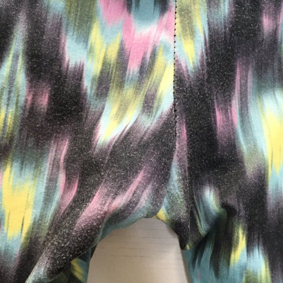 Balance Collection Athletic Pant Women Small CROP Capri Leggings Yoga Pocket - Picture 6 of 7